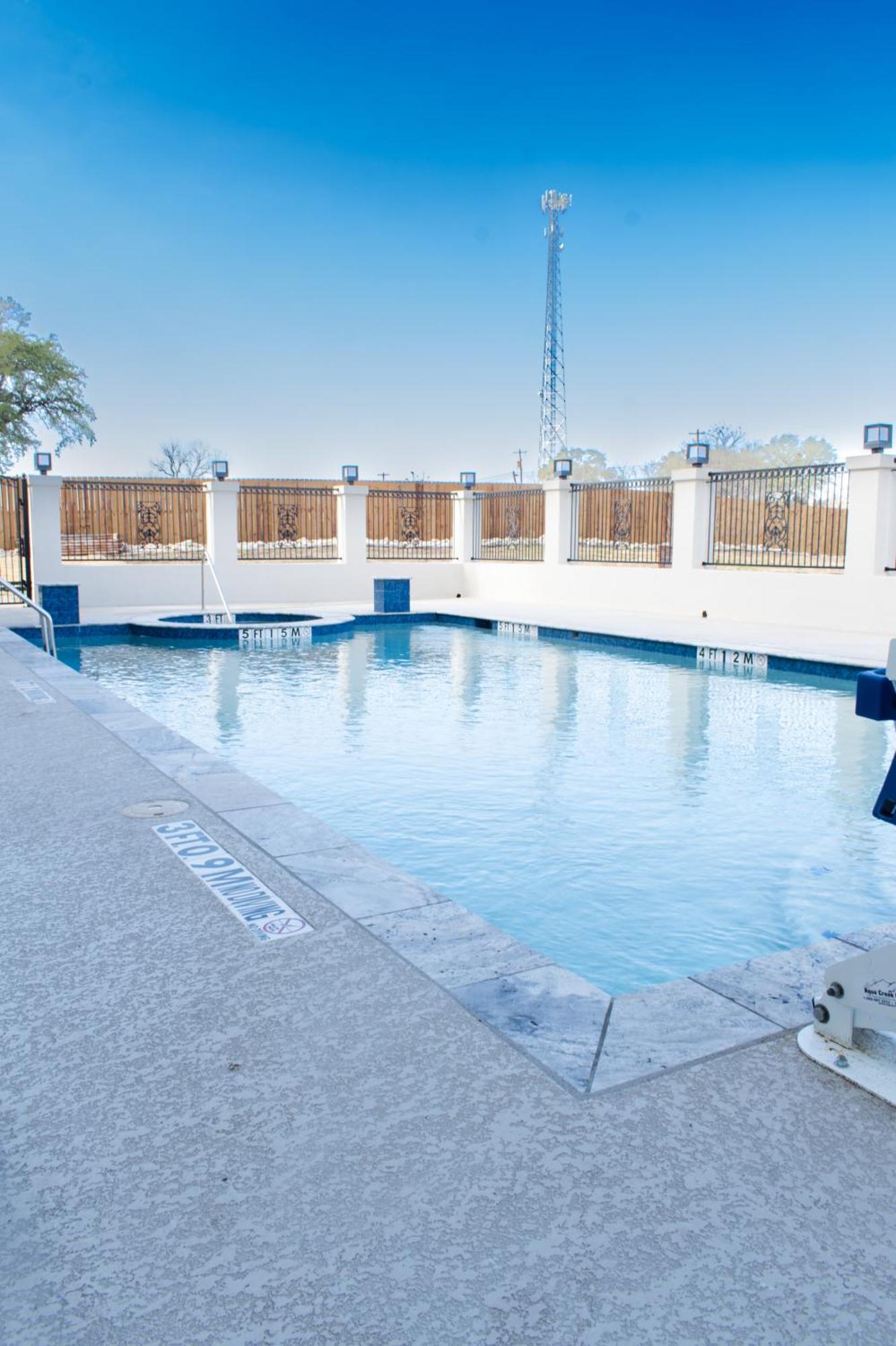 Holiday Inn Express Glen Rose By Ihg Zewnętrze zdjęcie