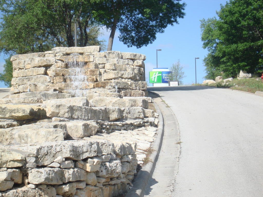 Holiday Inn Express Glen Rose By Ihg Zewnętrze zdjęcie