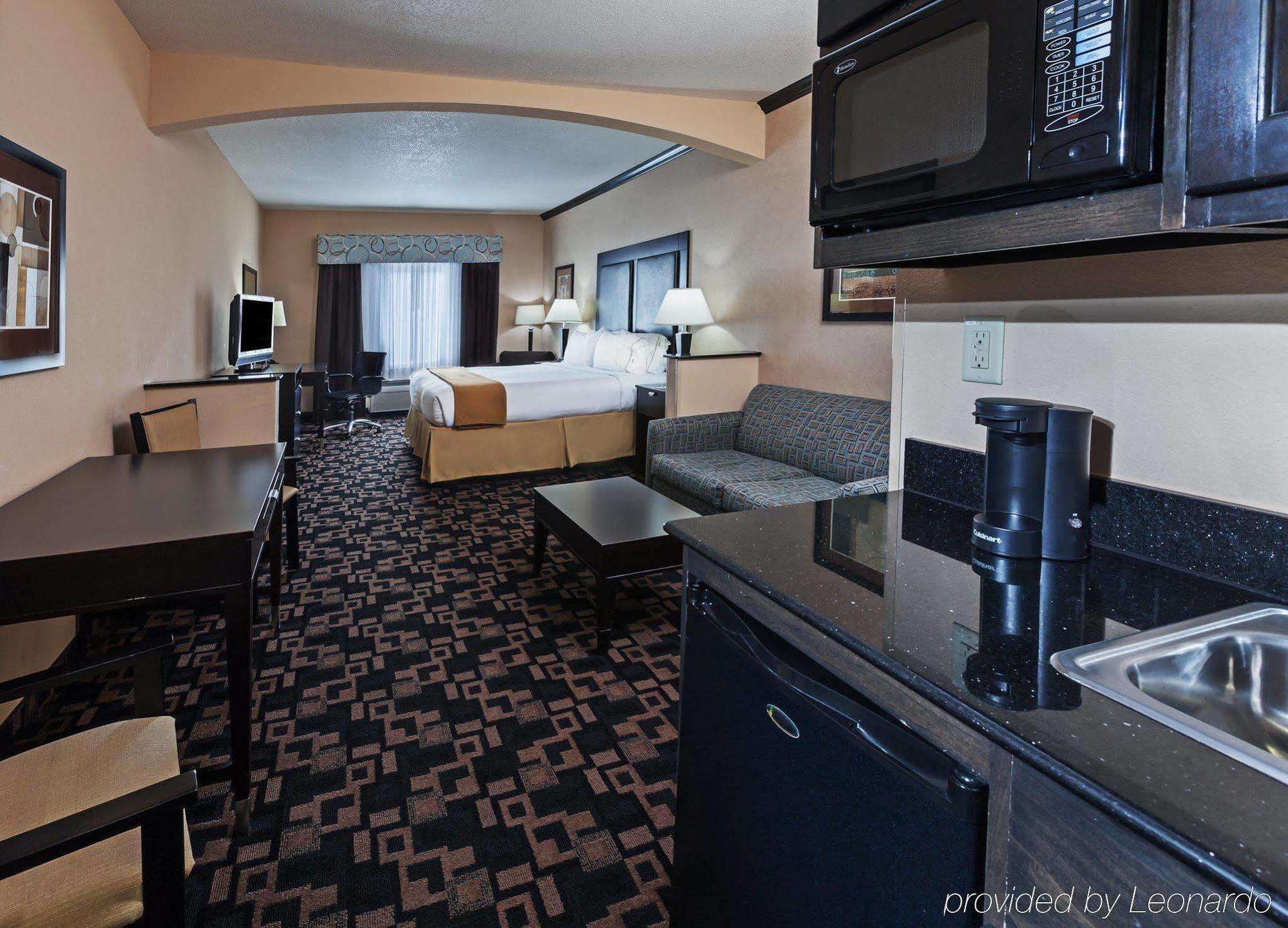 Holiday Inn Express Glen Rose By Ihg Zewnętrze zdjęcie
